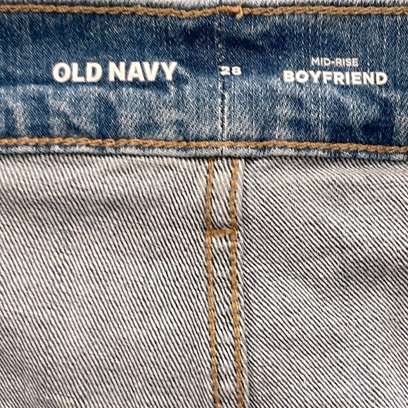 Old Navy New Women’s Mid Rise Boyfriend Ankle Cut Off  Blue Jeans Plus Size 28 - Picture 7 of 10